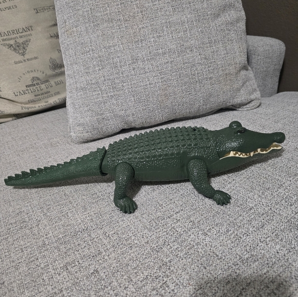 Discovery R/C Interactive Crocodile - Picture 6 of 11